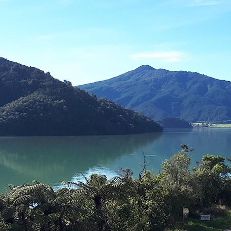 האבלוק Marlborough Sounds Accommodation מראה חיצוני תמונה