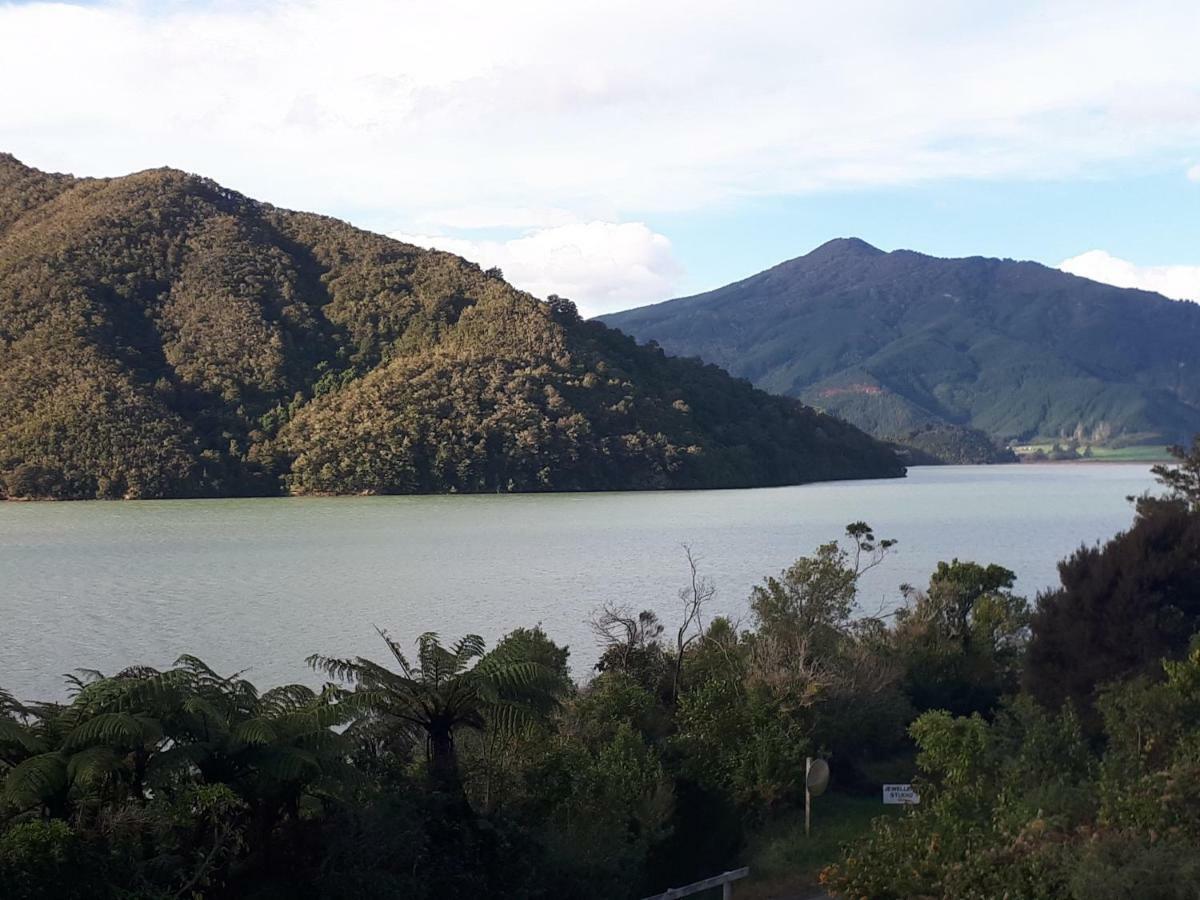 האבלוק Marlborough Sounds Accommodation מראה חיצוני תמונה
