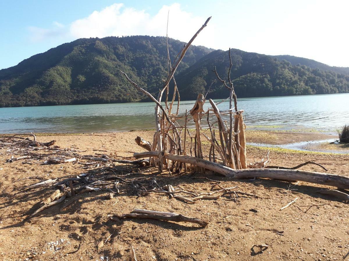 האבלוק Marlborough Sounds Accommodation מראה חיצוני תמונה